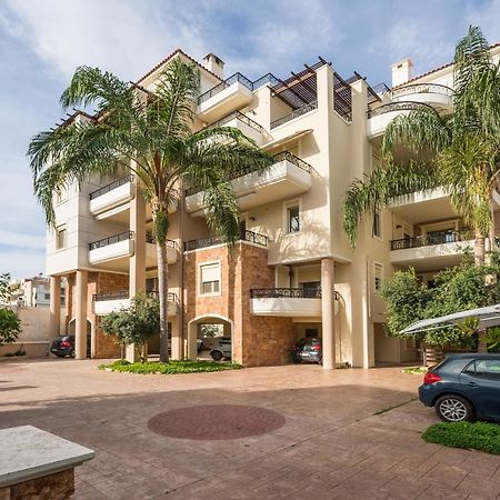 Appartement Luxury Coastal Retreat, Mountain View Balcony With Palm Trees & Parking à La Canée Extérieur photo